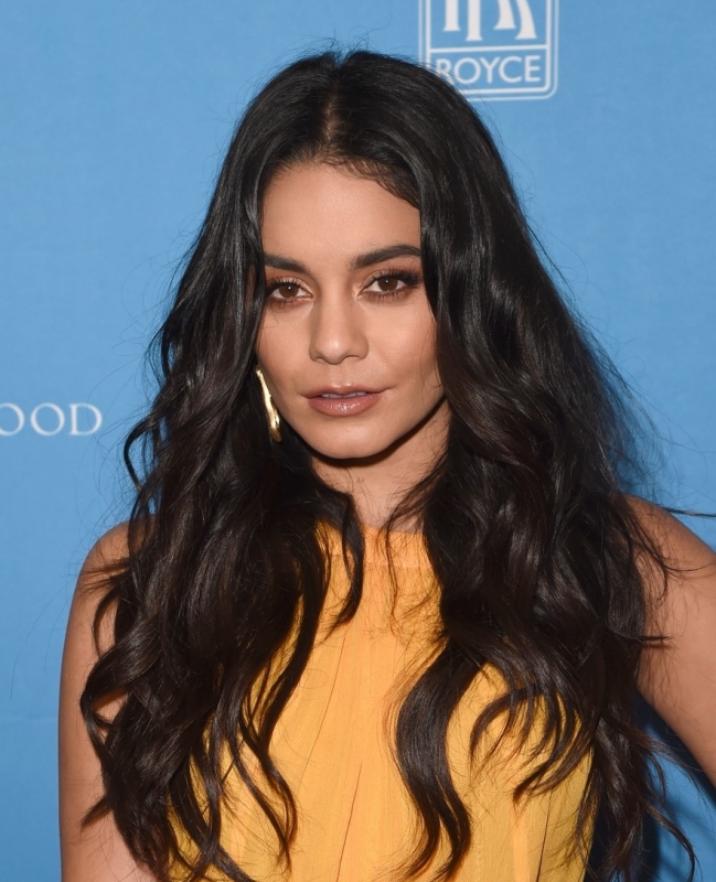vanessa-hudgens-napa-film-festival-pics-02.jpg