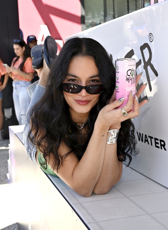 vanessa3-12.jpg